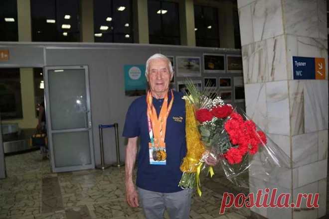 Планирую дожить до 120 лет. 92-летний чемпион мира рассказал, как он удлиняет жизнь и борется с высоким давлением без таблеток