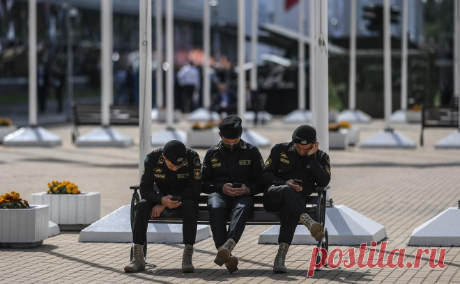 Армия Казахстана начала переход на национальный мессенджер Aitu. Вооруженные силы Казахстана начали поэтапный переход на национальный мессенджер Aitu в рамках стратегии по усилению информационной безопасности.