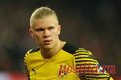 В ПСЖ нацелились на одного из самых дорогих игроков мира. В «Пари Сен-Жермен» нацелились на одного из самых дорогих игроков мира Эрлинга Холанда. Французский клуб заинтересован в трансфере норвежца из дортмундской «Боруссии». ПСЖ обещает Холанду зарплату в 100 миллионов евро в год. Такую же сумму клуб предлагал Килиану Мбаппе в случае продления контракта.