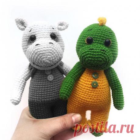 PDF Динозаврик Тима крючком. FREE crochet pattern; Аmigurumi doll patterns. Амигуруми схемы и описания на русском. Вязаные игрушки и поделки своими руками  #amimore - Дракон, дракончик, динозавр, динозаврик.