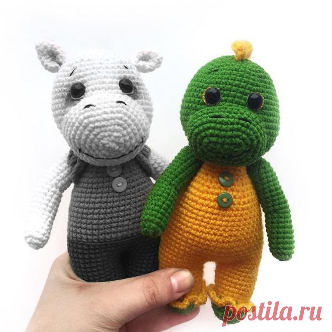 PDF Динозаврик Тима крючком. FREE crochet pattern; Аmigurumi doll patterns. Амигуруми схемы и описания на русском. Вязаные игрушки и поделки своими руками  #amimore - Дракон, дракончик, динозавр, динозаврик.