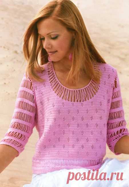 Прелестная нежная кофточка с рукавами из цепочек.