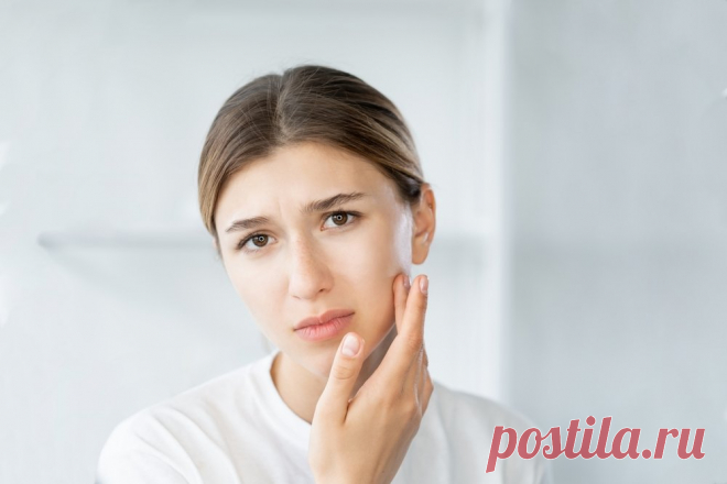 Как гормоны влияют на кожу в разные периоды жизни? – Medaboutme.ru Какие гормоны имеют непосредственное влияние на кожу? И как их работа сказывается на состоянии кожного покрова в разные периоды жизни?