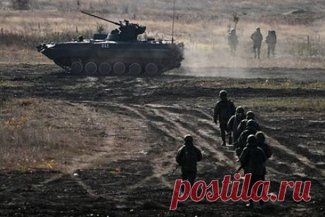 В Германии признали превосходство российских войск над ВСУ в зоне СВО. Российская армия имеет значительное превосходство над силами Украины в зоне специальной военной операции (СВО). Об этом заявил в эфире канала Welt немецкий генерал-лейтенант в отставке Роланд Катер. По его словам, в настоящее время именно российские войска одерживают верх на фронте.