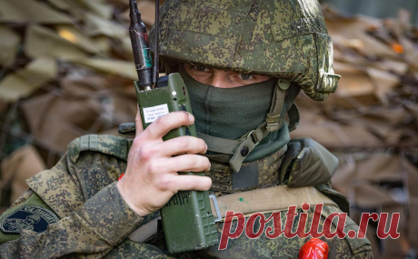 Стремоусов сообщил о поимке диверсантов и попытке ВСУ прорвать оборону. По словам замглавы области, ситуация под контролем, жители постепенно покидают Херсон. Силы Киева предприняли попытку прорвать линию обороны близ реки Ингулец, она была отбита