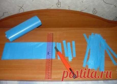 Самодельный коврик из полиэтиленовых пакетов