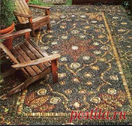 Ковер из гальки, оцените работу)  

 
