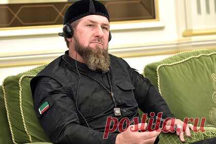 Кадыров записал голосовое и раскритиковал переговоры в Турции. Глава Чечни Рамзан Кадыров записал голосовое сообщение по поводу переговоров между Россией и Украиной и раскритиковал проходящую в Турции встречу делегаций. По его мнению, сначала нужно закончить спецоперацию, а именно «уничтожить бандеровцев, нациков и шайтанов», и потом решать, что делать дальше.