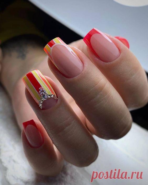 Необычный дизайн ногтей на квадратные ногти