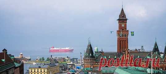 «Врата континента» — так в шведской провинции Сконе называют Хельсингборг. Туристы чаще всего заглядывают сюда лишь на пару часов – и напрасно, поскольку интересного там с лихвой хватит на полноценный уикенд.