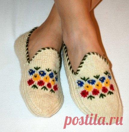 НОСОЧКИ-ТАПОЧКИ СПИЦАМИ