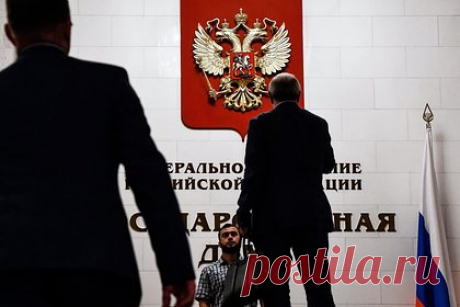 Госдума осудила предложение по сносу советского памятника в Болгарии. Государственная Дума России осудила планы болгарский властей снести советский памятник «Алеша» в болгарском городе Пловдив. Парламентарии выразили крайнее возмущение в связи с предложением членов муниципального совета Пловдива демонтировать памятник до конца 2024 года.