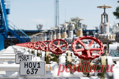 В России указали на замалчивание Западом фактора энергодефицита. Запад скрывает фактор энергодефицита, голословно обвиняя Россию в кризисах, упуская из виду собственные просчеты в макроэкономической и энергетической политике. Об этом заявил представитель РФ при Организации по безопасности и сотрудничеству в Европе (ОБСЕ) Александр Лукашевич.