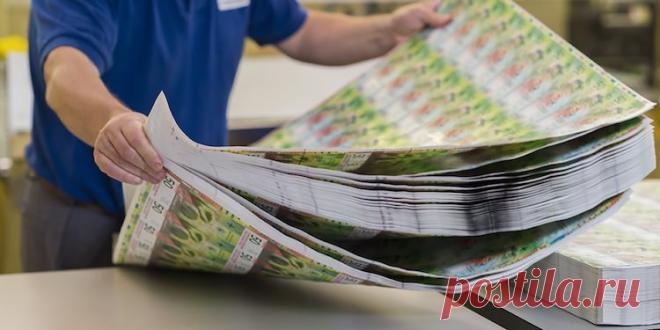 Сколько фальшивых франков циркулирует в Швейцарии? » Новости Швейцарии Швейцарские правоохранители выявили фальшивые 100 франков в кантоне Вале/Валлис. Поддельные купюры пустили в обращение через торговые центры, магазины и заправочные станции коммун Сьон и Конте. А сколько всего фальшивых банкнот циркулирует по Конфедерации? И почему ни в коем случае, находясь в Швейцарии, нельзя принимать из частных рук банкноты евро? (Портал «Швейцария Деловая») Свыше полумиллиона поддельных …