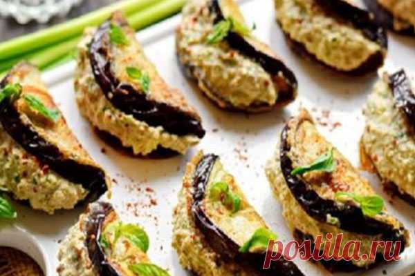 Баклажаны дольками с ореховой пастой по-грузински: чудесный рецепт для застолья

Вряд ли найдется человек, которому не нравится такая закуска, ведь она невероятно вкусная, сытная и ароматная.
