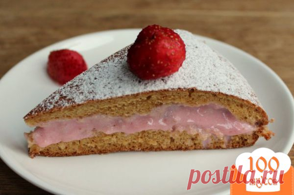 Медовый пирог с клубничным кремом - пошаговый рецепт с фото. Как приготовить.