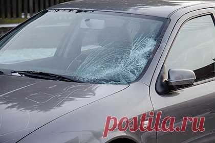 В Новой Москве стали разбивать лобовые стекла за неправильную парковку