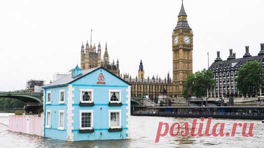 Airbnb creates fully-functioning floating house