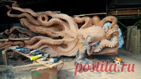 Осьминог, вырезанный из цельного куска дерева / Я - суперпупер
