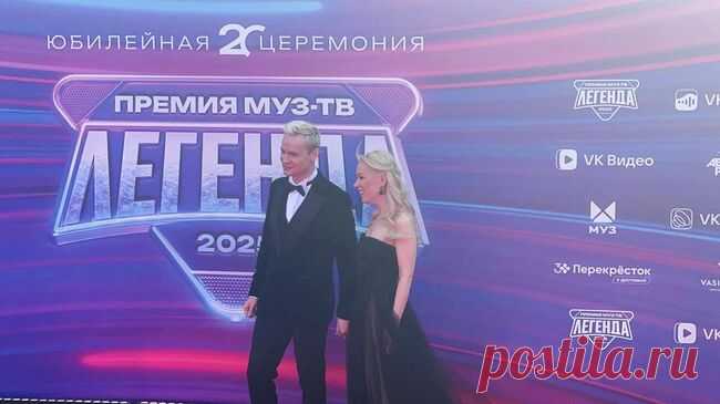 Shaman представил песню "Прямо по сердцу" на премии "Муз-ТВ"