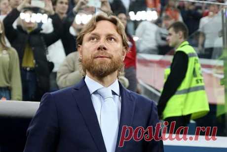 Карпин выбрал между работой в России и Испании. Главный тренер «Ростова» Валерий Карпин выбрал между работой в России и Испании. «В моем случае это уже вопрос не денег, а амбиций. Хочу ли я поехать соревноваться с [Карло] Анчелотти, [Юргеном] Клопом и [Хосепом] Гвардиолой или мне и в России хорошо, и я типа в порядке», — объяснил он.