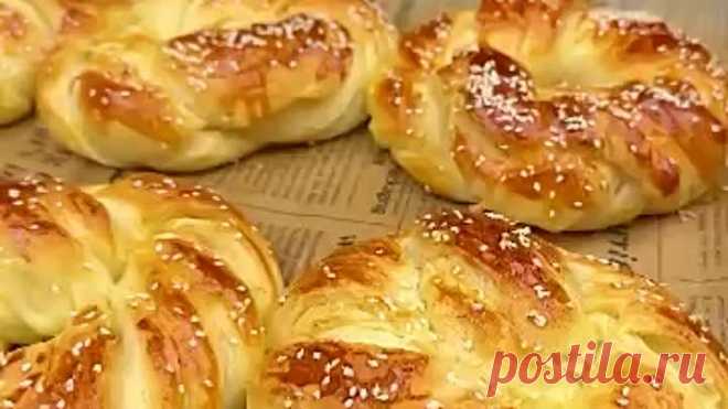 Мягкие и вкусные слоеные булочки