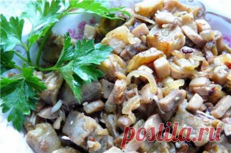 Грибочки из баклажанов.