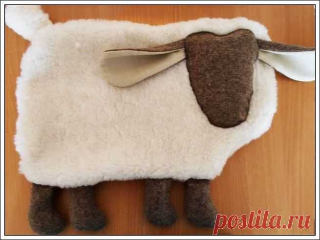 Овечка - подушка-игрушка