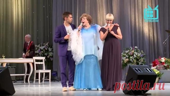 Стас Пьеха, Илона Броневицкая, Эдита Пьеха - Семейный альбом