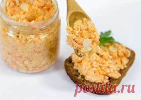 ВКУСНЕЕ КОЛБАСЫ! НУ ПОЧЕМУ Я РАНЬШЕ НЕ ЗНАЛА ЭТОГО РЕЦЕПТА?

Готовится из куриного филе, причем всего 30 минут: а результат просто поражает! Паштет станет мега-хитом в вашей семье! Колбасу больше не покупаем)))
Просто попробуйте и вы сами всё поймёте.

Состав продуктов:
филе куриное – 400 грамм,
70 миллилитров бульона (в котором варили мясо);
морковь – 200 грамм,
репчатый лук – 2 штуки,
масло сливочное – 70 грамм,
чеснок – 2 зубчика,
лавровый лист – 1 штука,
перец душистый...