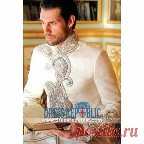 Щедрая Диапазон индийского дизайнера Sherwani Для жениха в Westmont, IL