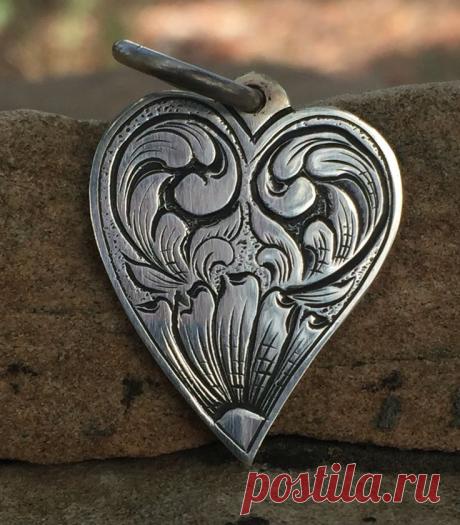 Гравировка. Кулон сердце.