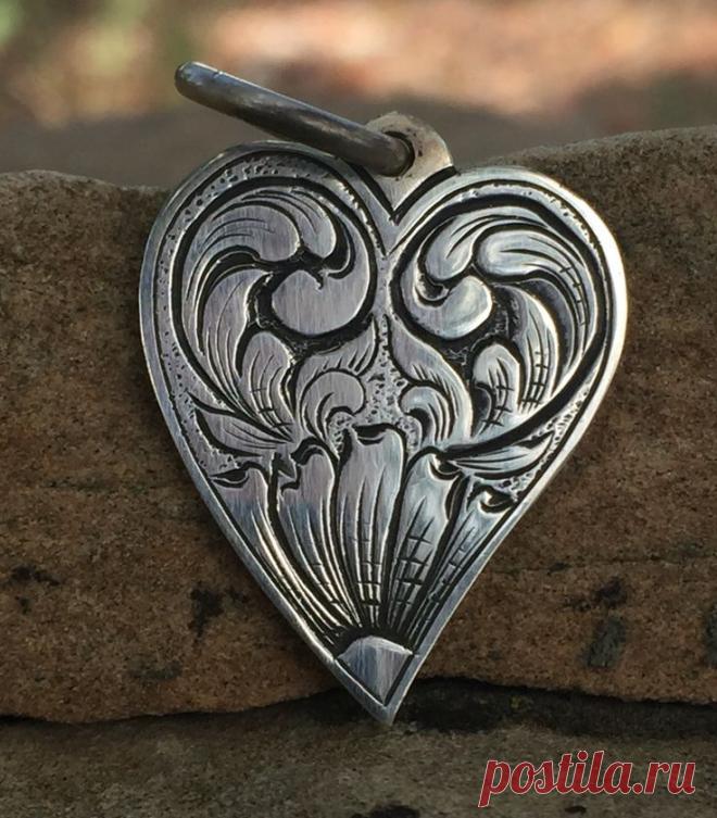 Гравировка. Кулон сердце.