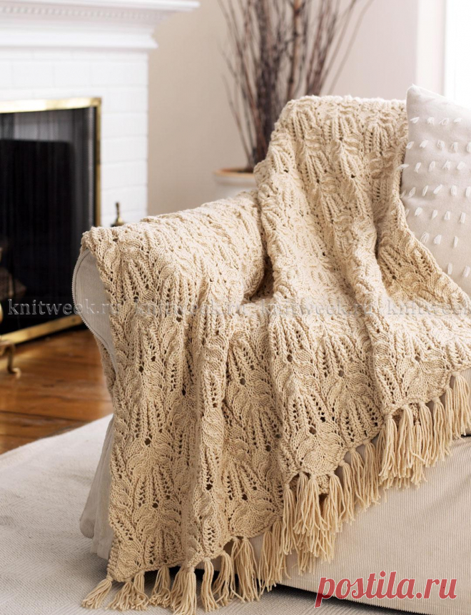 Одеяло-плед спицами кружевным узором ("медвежьи лапки"). / knitweek.ru