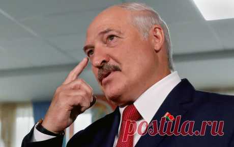 Лукашенко назвал ситуацию на Украине поводом для Запада помолотить Россию. Обвинения Запада в адрес российских властей по поводу возможной агрессии против Украины — это очередной повод для очернения России, заявил президент Белоруссии Александр Лукашенко, передает информагентство БелТА.
