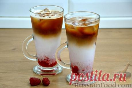 Рецепт: Малиновый кофе с молоком на RussianFood.com