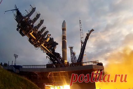 Минобороны рассказало о создании комплексов контроля космического пространства. Министерство обороны России до 2025 года получит новые оптико-электронные и радиотехнические комплексы, реализующие различные принципы обнаружения и распознавания космических объектов. Первый лазерно-оптический комплекс нового поколения успешно выполняет задачи по контролю космического пространства.