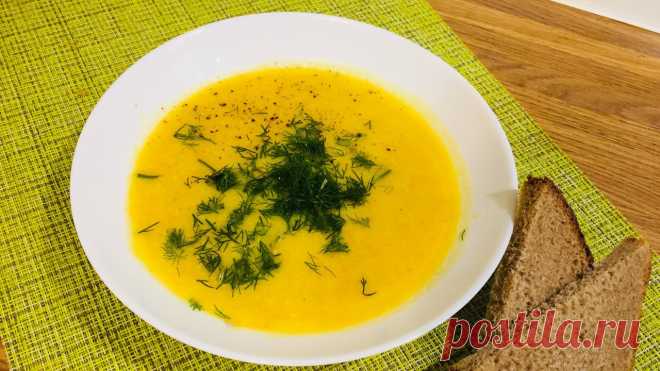 БЫСТРЫЙ СУП-ПЮРЕ ИЗ КАБАЧКОВ И КУРИЦЫ. САМЫЙ ВКУСНЫЙ РЕЦЕПТ. ДЕТСКОЕ МЕНЮ) | Мои Рецепты Ингредиенты:Вода  2лКуриная голень  2 штСольЧёрный перецЛук 1 крупныйМорковь 1 штКартофель 4 крупных Кабачок 1/2 шт Масло для жарки Куркума для красивого желтого цвета 