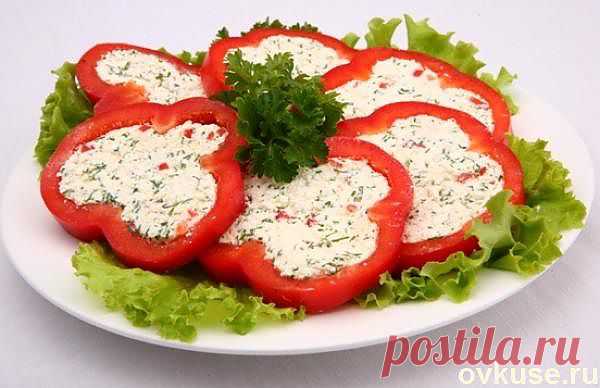 перец с сыром и яйцами
