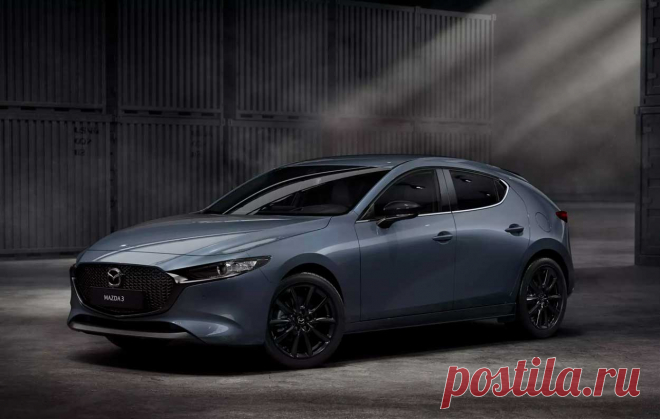 Mazda 3 2024 года получила большой сенсорный экран и беспроводное зарядное устройство