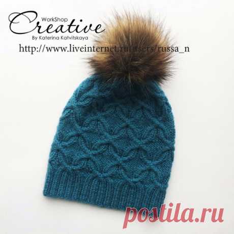Шапочка спицами красивым узорм
#спицы #вязаная_шапка #шапка_спицами #вязаный_узор #узор_спицами