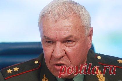 В Кремле прокомментировали обвинения Кадырова в адрес генерала Соболева. Кремль не принимает участие в полемике главы Чечни Рамзана Кадырова и генерала Виктора Соболева. Об этом заявил пресс-секретарь президента Дмитрий Песков, его цитирует РБК. «Мы не участвуем в этой полемике и не хотели бы давать никакие оценки», — сказал официальный представитель Кремля.