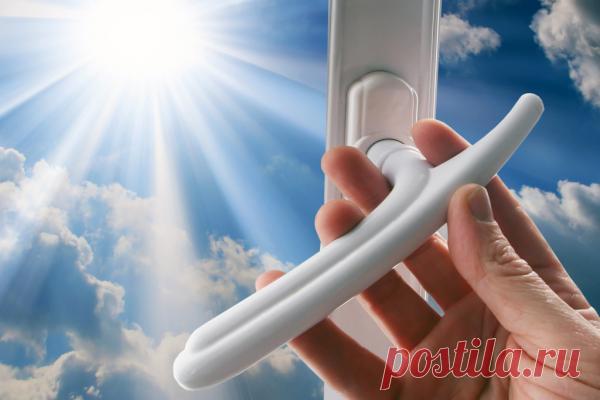 Правила ухода за пластиковыми окнами: способы чистки и смазки