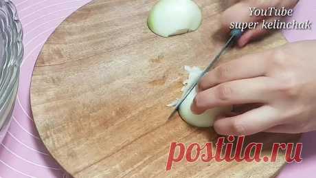 Мука+Молоко и ЛУК💯💣!Я не Устаю их Готовить!Обалденная Вкуснота к чаю за копейки!Слоеная леп.с луком