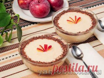 Мусс из яблок с манкой   Ингредиенты:  яблоки &ndash; 500 г; манка &ndash; 75 г (3 стол. ложки); сахар &ndash; 100 г; ванильный сахар &ndash; 10 г; лимонная кислота &ndash; щепотка; вода &ndash; 750