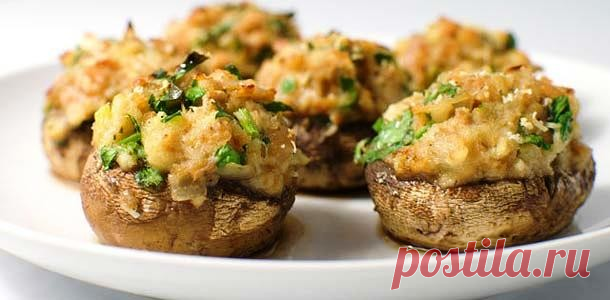 Шампиньоны с курицей и сыром