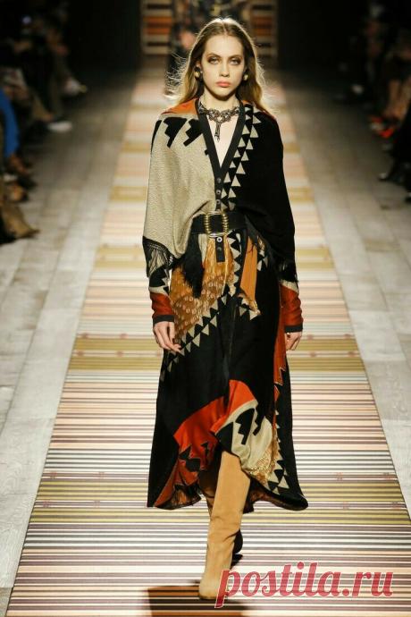 Довольно успешно копирую бренд. При этом пряжу безжалостно порчу. | Lenasana Вязание | Яндекс Дзен