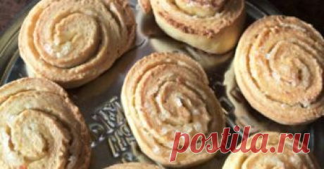 Творожные улитки #Летниедесерты Автор рецепта Майя Шарова Творожные улитки #Летниедесерты - пошаговый рецепт с фото. Этот рецепт поможет вам реализовать творог, который залежался в холодильнике, и не займёт много времени в приготовлении.