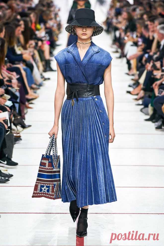 Коллекция Christian Dior осень-зима 2019-2020