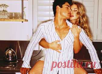 Вопрос-ответ: что такое петтинг Вопрос-Ответ: что такое петтинг Петтинг подразумевает собой  достижение оргазма путем игры между двумя партнерами, когда в дело идет все, кроме гениталий. Помните первые интрижки, когда секса еще не было? Петтингом занимались все, просто, возможно, ты не знала, что это так называлось. Все покусывания ушей, вздыхания, поглаживания, все, что было морально дозволено в темном парке, но не разрешалось «до свадьбы». Петтинг в семьях уже хорошо уст...